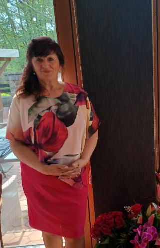 Elena Kmeťová