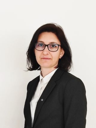 Hajnalka Pákozdi