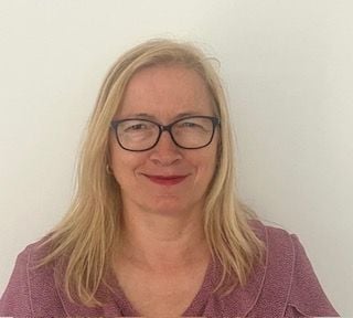 Viera Hvorečná Červeňáková