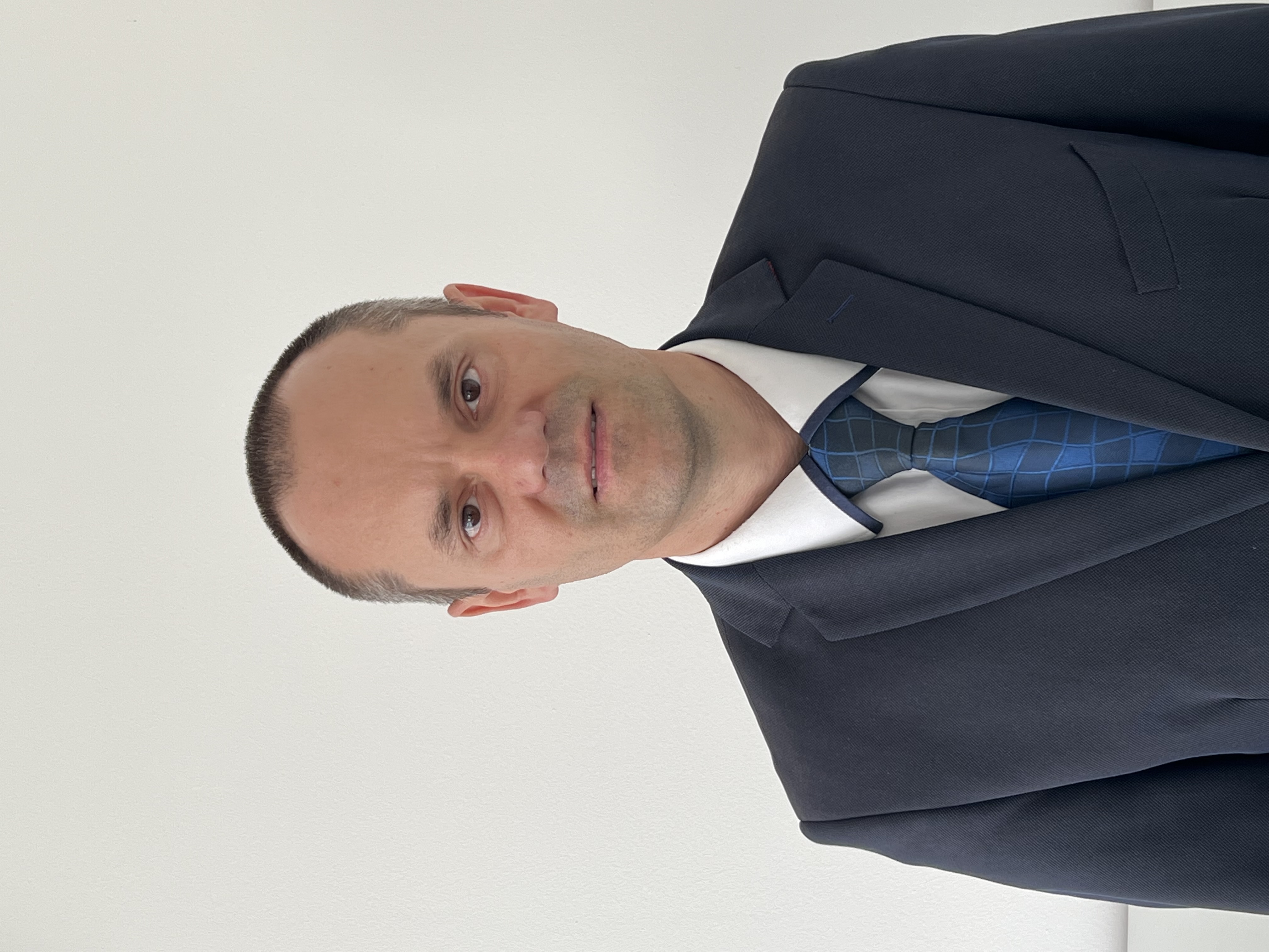 Daniel Smrek
