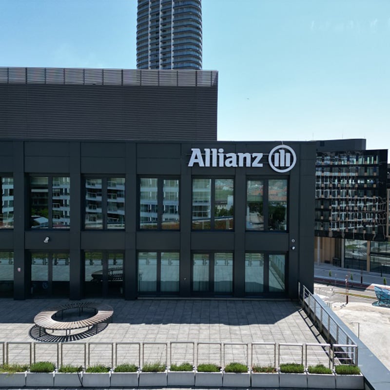 budova Allianzu Pribinova 19