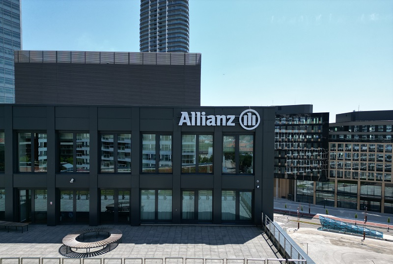 Budova Allianz SP